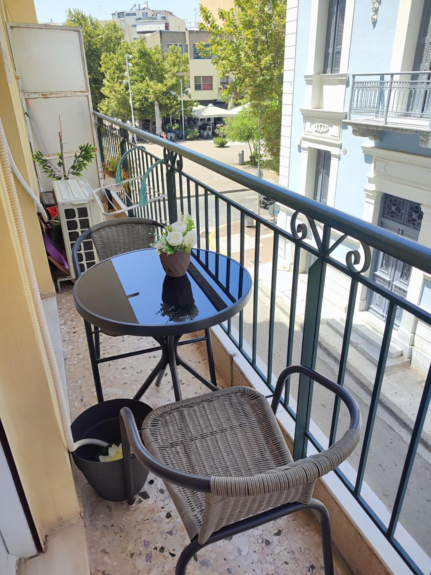 Ckbsm Central Square Apartment Kalamata Extérieur photo